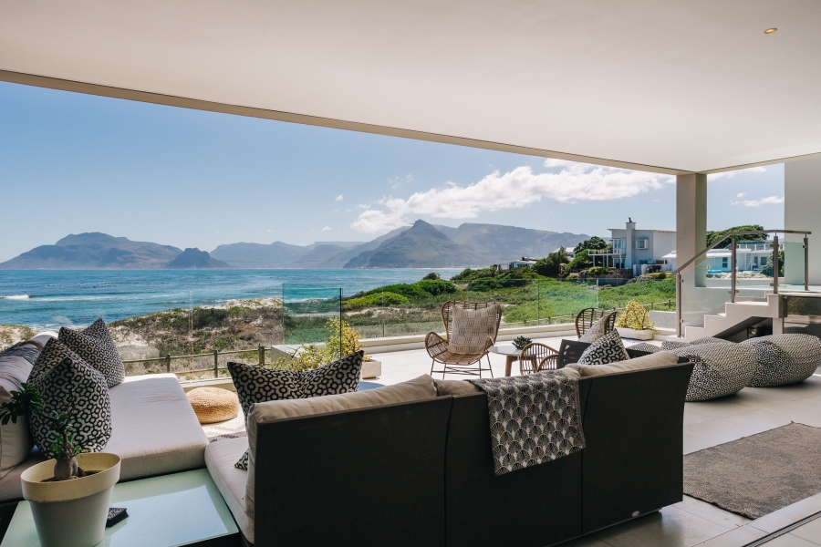 4 Bedroom Property for Sale in Kommetjie Western Cape